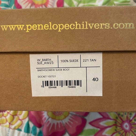 Penelope Chilvers Suede Lace Up Boots - Picture 4 of 8